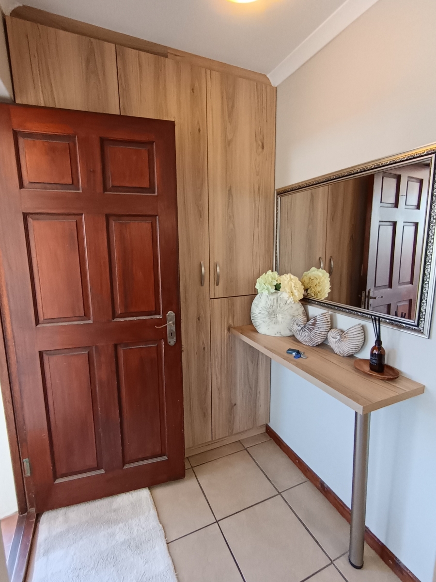 3 Bedroom Property for Sale in Marina Martinique Eastern Cape
